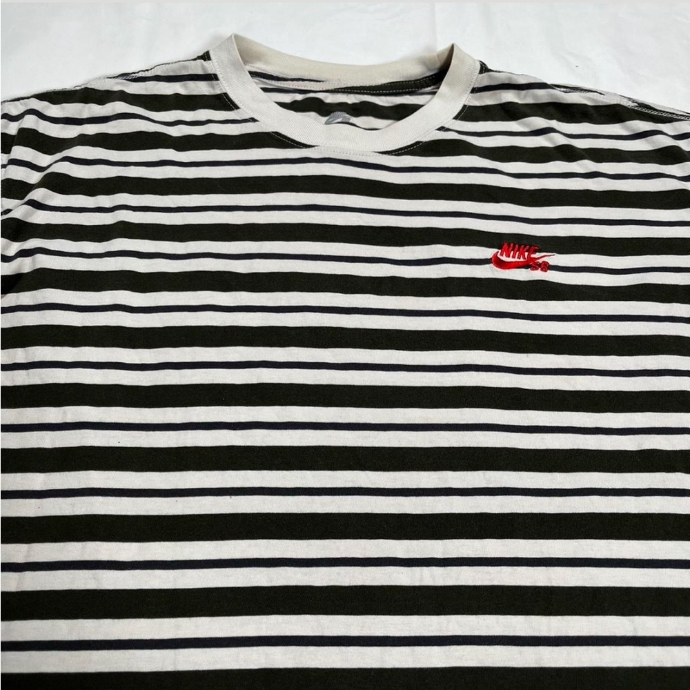 Nike SB The Nike Tee Striped Short Sleeve‎ T Shirt Size L Loose Fit